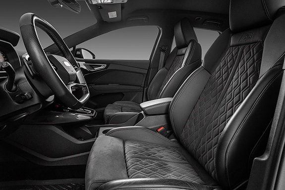 Audi Q4 e-tron 11 of 28