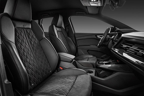 Audi Q4 e-tron 27 of 28