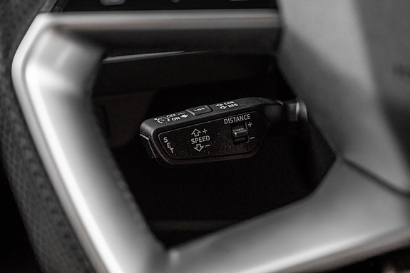 Audi Q4 e-tron 18 of 28