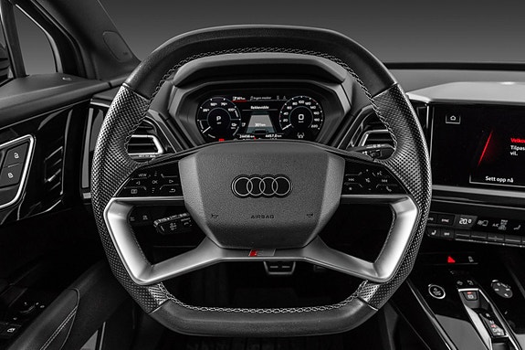 Audi Q4 e-tron 17 of 28