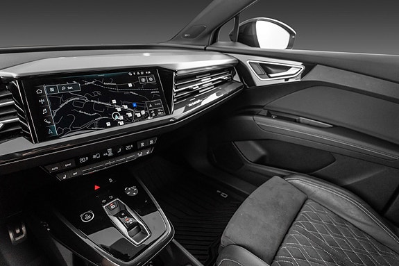 Audi Q4 e-tron 12 of 28