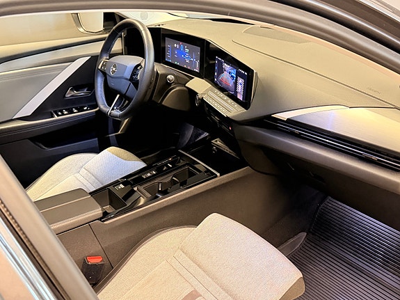 Opel Astra 11 of 22