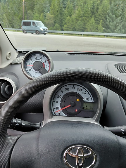 Toyota Aygo 8 of 8
