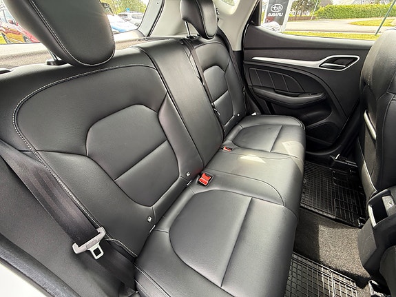 MG ZS EV 20 of 27