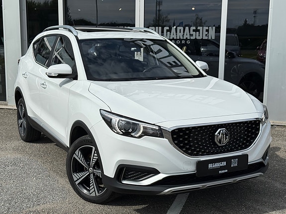 MG ZS EV 2 of 27