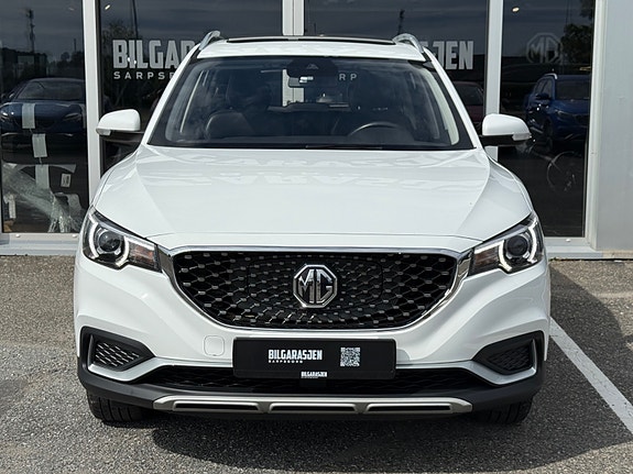 MG ZS EV 4 of 27