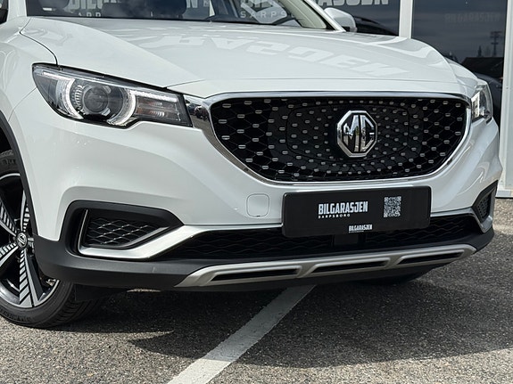 MG ZS EV 3 of 27