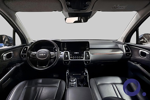 Kia Sorento 18 of 27