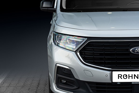 Ford Transit Connect 4 of 27