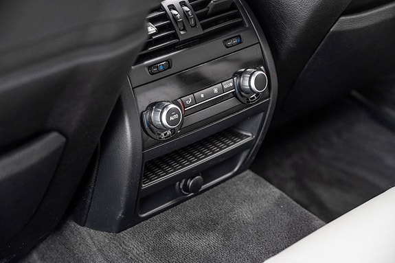 BMW M5 26 of 30