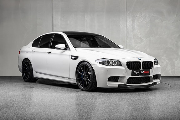 BMW M5 15 of 30