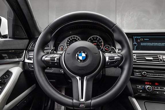 BMW M5 29 of 30