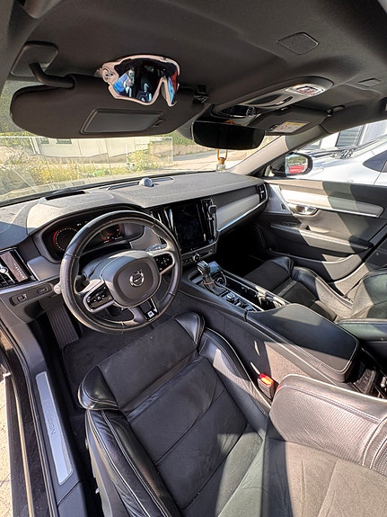 Volvo V90 9 of 22