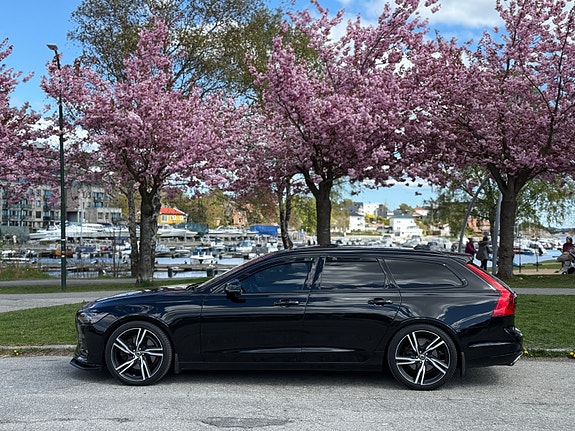 Volvo V90 4 of 22