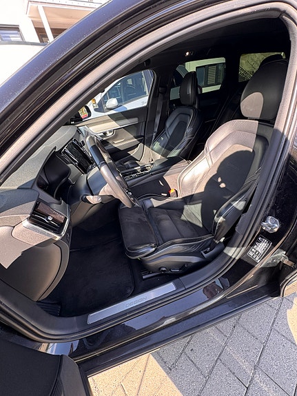 Volvo V90 10 of 22