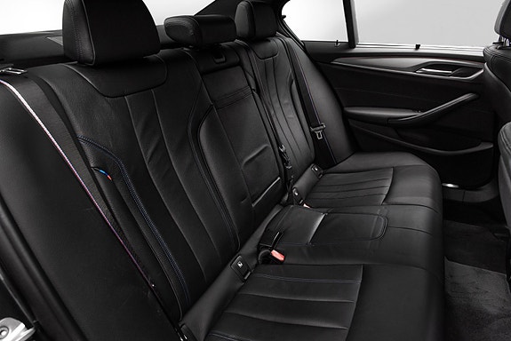 BMW 530e 28 of 30
