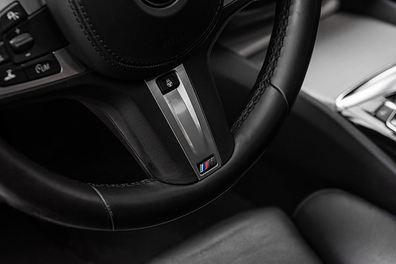 BMW 530e 17 of 30