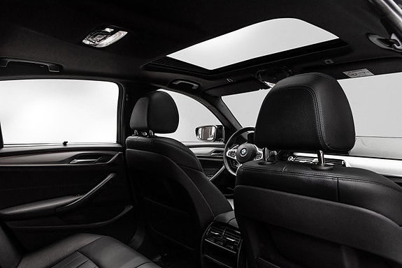 BMW 530e 29 of 30