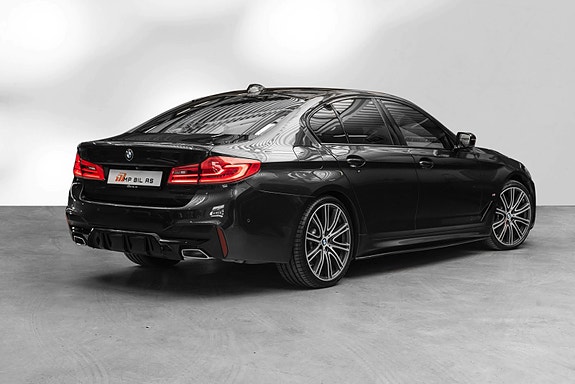 BMW 530e 3 of 30