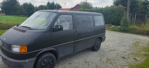 Volkswagen Transporter 2 of 30