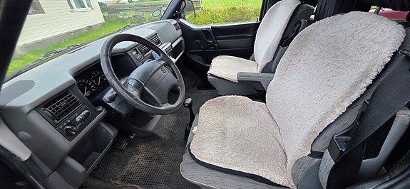 Volkswagen Transporter 30 of 30