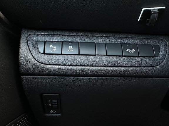 Peugeot 208 26 of 30