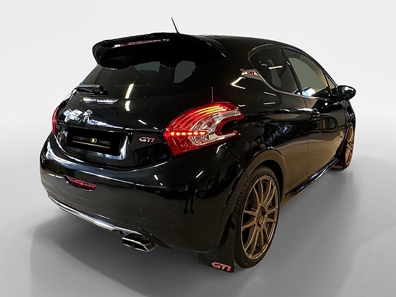 Peugeot 208 7 of 30