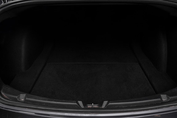 Tesla Model 3 27 of 27