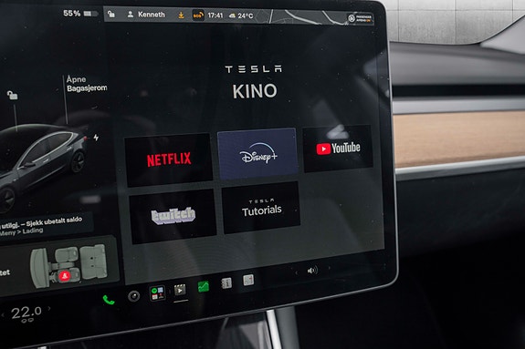 Tesla Model 3 16 of 27