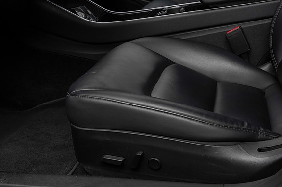 Tesla Model 3 20 of 27