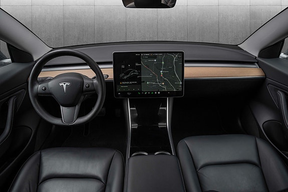 Tesla Model 3 22 of 27