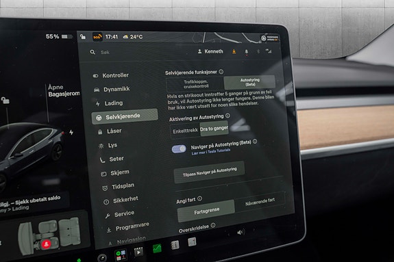 Tesla Model 3 17 of 27