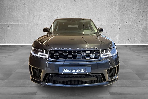 Land Rover Range Rover Sport 16 of 30