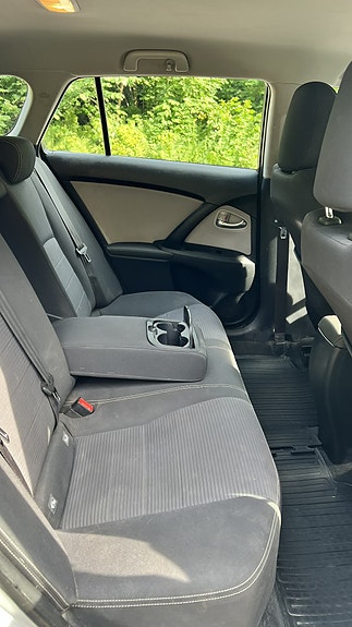 Toyota Avensis 8 of 18