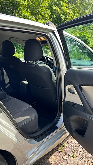 Toyota Avensis 13 of 18