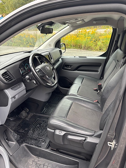 Toyota Proace 10 of 25
