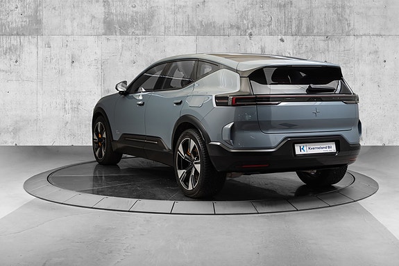 Polestar 3 4 of 30