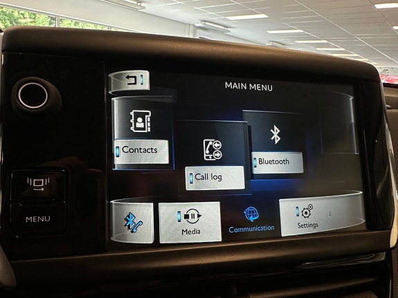 Peugeot 208 18 of 30