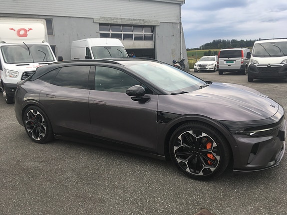 Zeekr 7GT 3 of 15