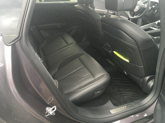 Zeekr 7GT 13 of 15