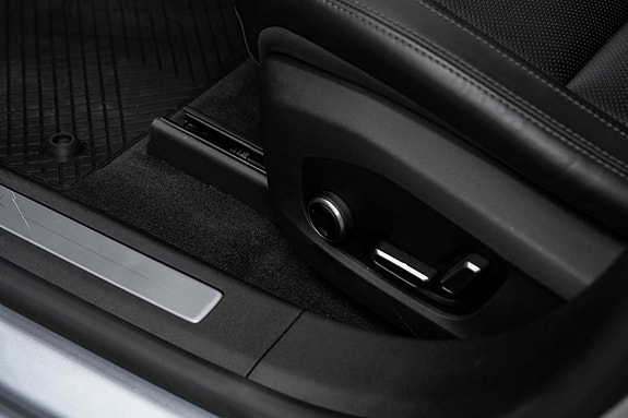 Polestar 4 11 of 24
