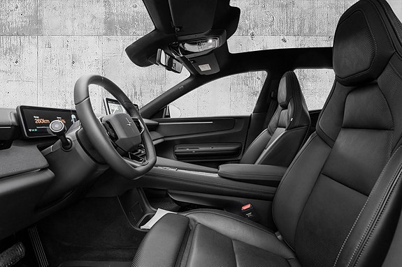 Polestar 4 10 of 24