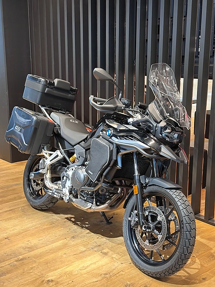BMW F 800 GS "Fullutstyrt" med koffertsett 4 of 9