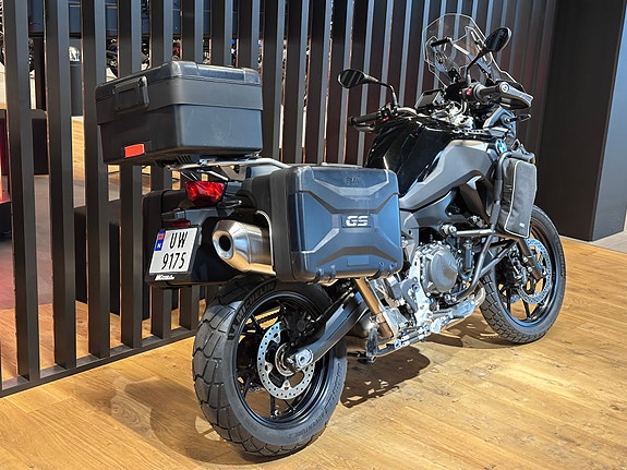 BMW F 800 GS "Fullutstyrt" med koffertsett 3 of 9