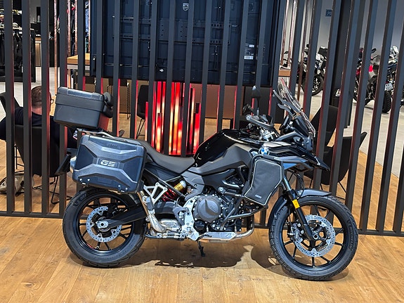 BMW F 800 GS "Fullutstyrt" med koffertsett 2 of 9