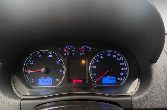Volkswagen Polo Cross 15 of 16