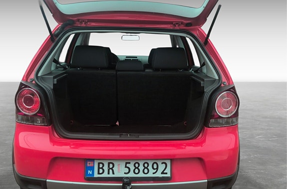 Volkswagen Polo Cross 12 of 16