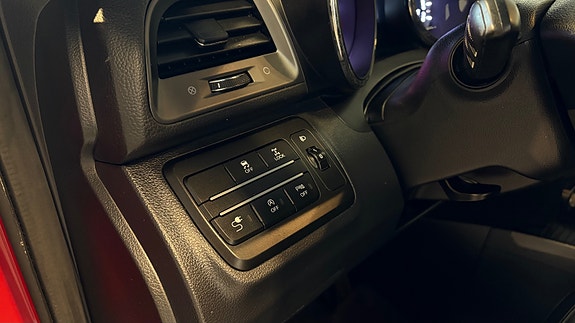 SsangYong XLV 7 of 30