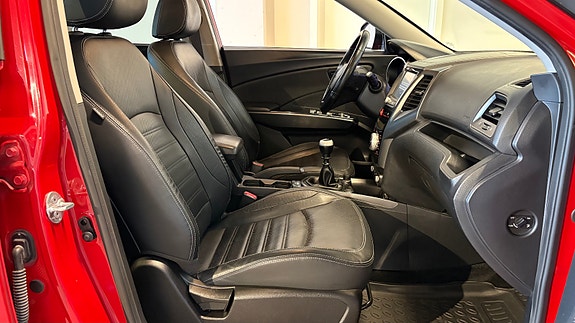 SsangYong XLV 13 of 30
