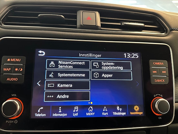Nissan Leaf 26 of 30